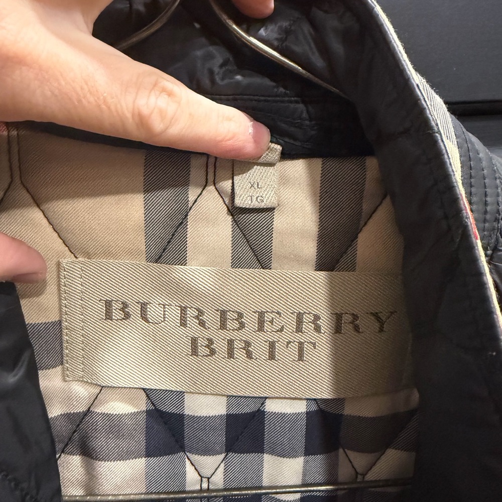 Men's Quilted Black Jacket with Contrast Collar- Burberry XL - Picture 4 of 6